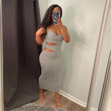 Load image into Gallery viewer, Sexy solid color suspender dress(AY1957)