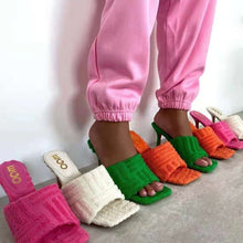 Load image into Gallery viewer, Embossed stiletto slippers(HPSD144)