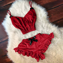 Load image into Gallery viewer, Solid color velvet suspender underwear set(AY1609)